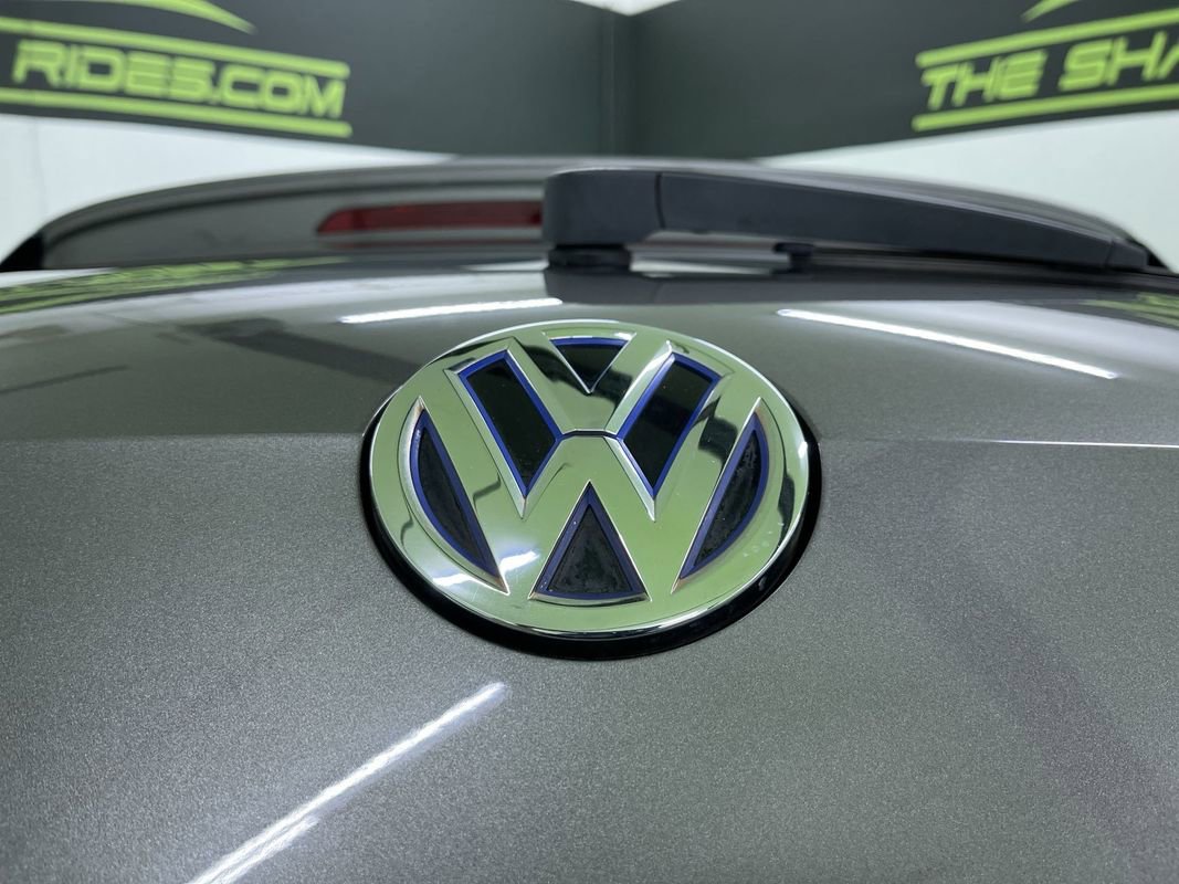 Used 2015 Volkswagen e-Golf Limited Edition image 13