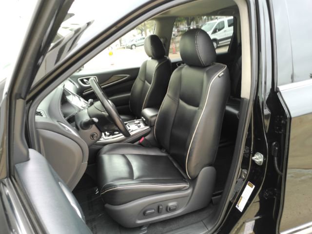 Used 2019 INFINITI QX60 Luxe image 6