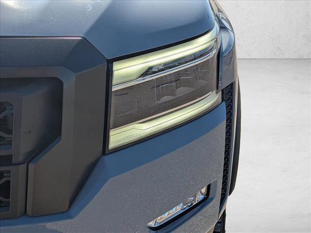 Used 2023 Nissan Frontier Pro-X w/ Tow Package image 9