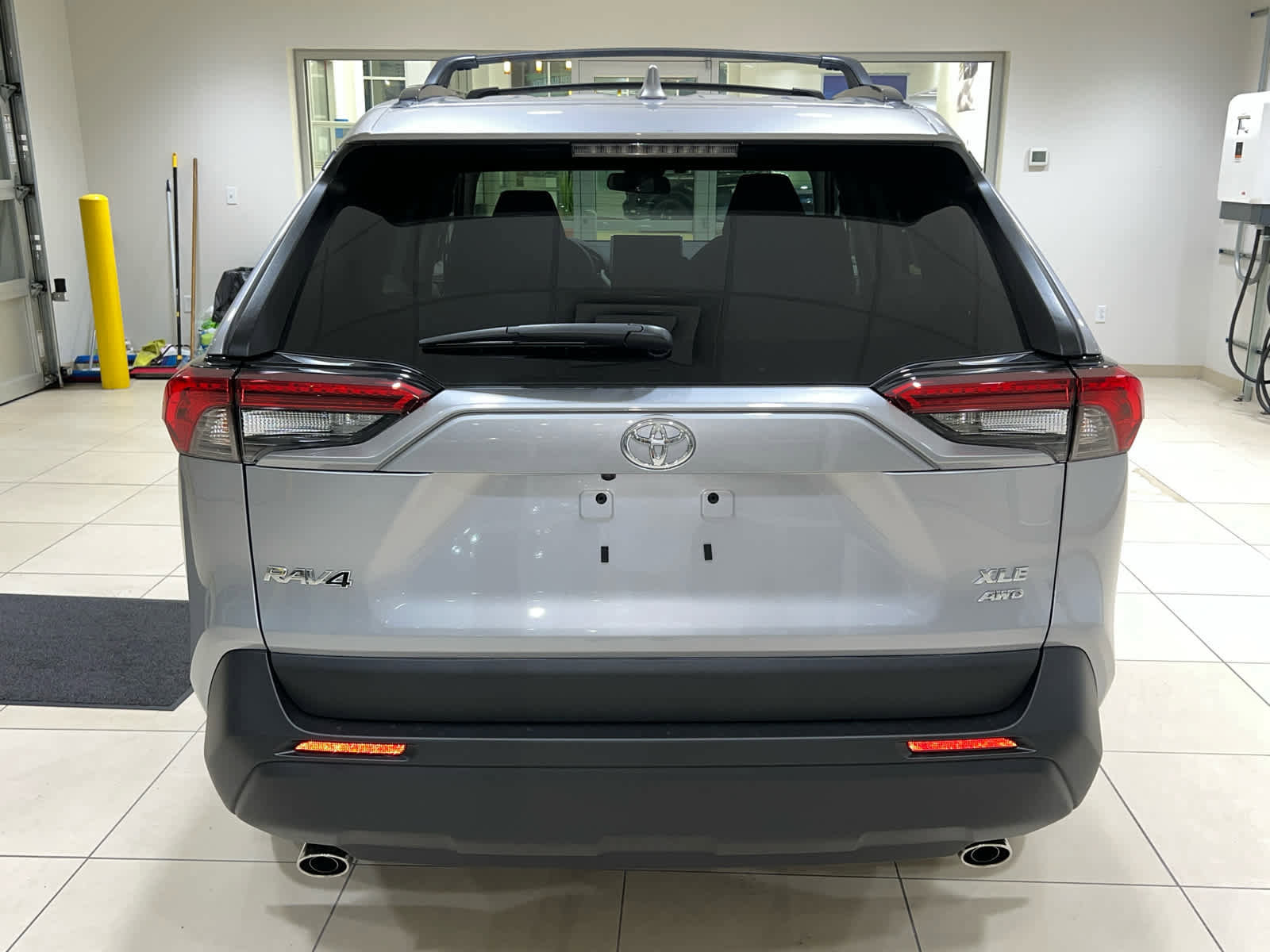 New 2025 Toyota RAV4 XLE w/ Weather Package image 7