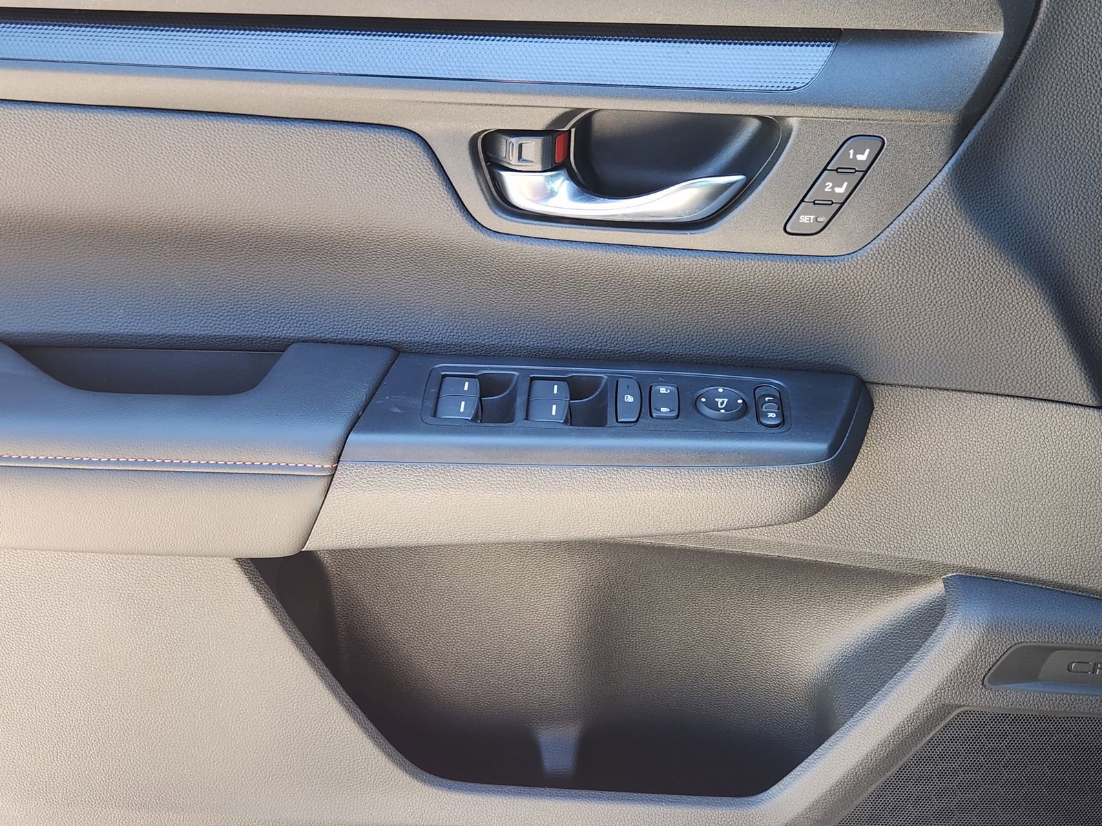 New 2025 Honda CR-V Sport-L image 19
