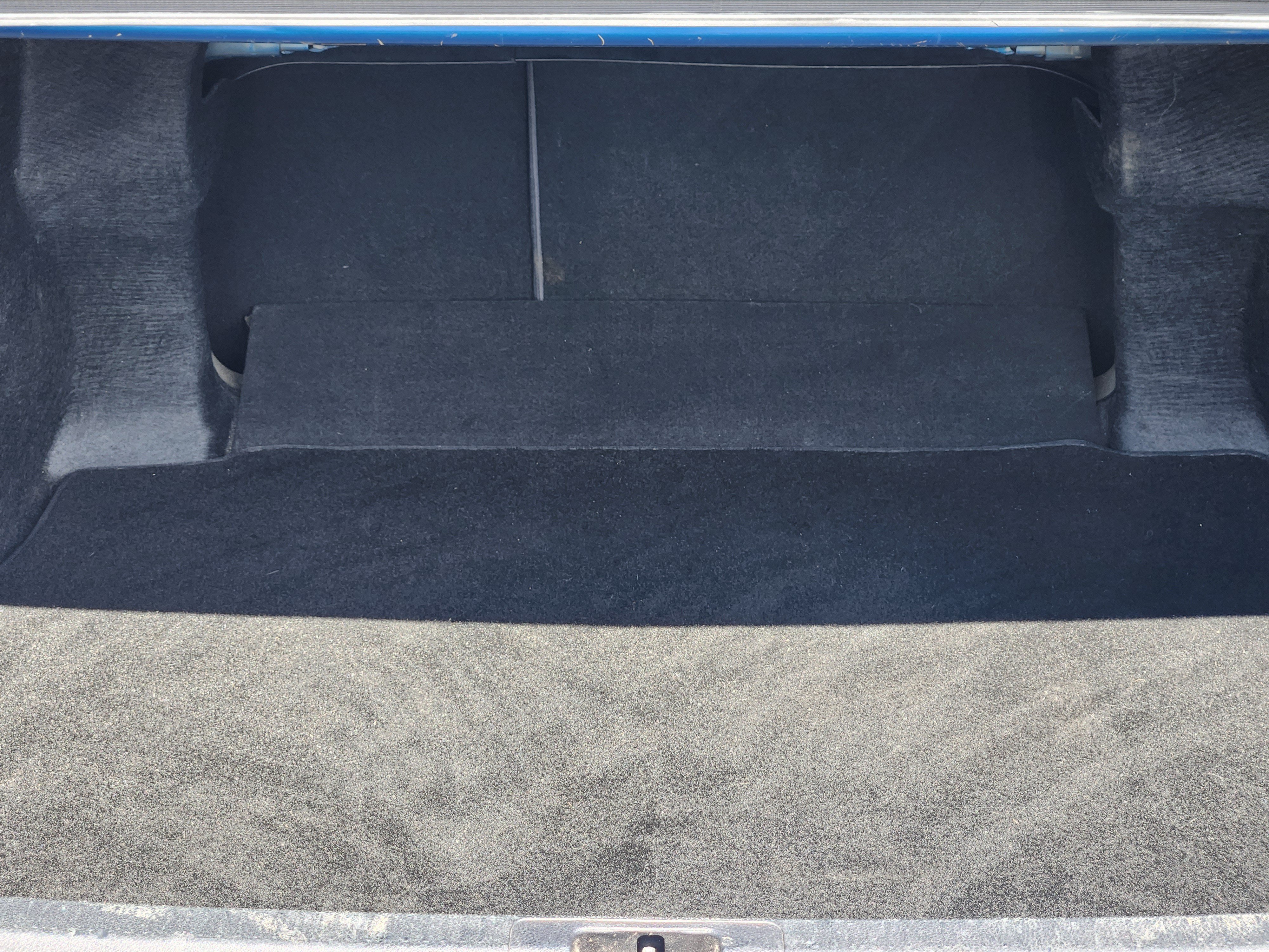 Used 2019 Toyota Camry LE FWD image 21