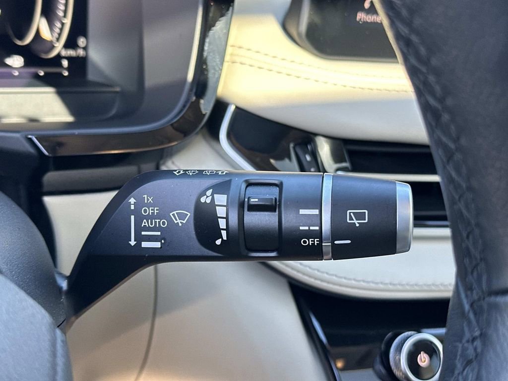 Used 2023 INFINITI QX60 Luxe w/ Cargo Package image 21