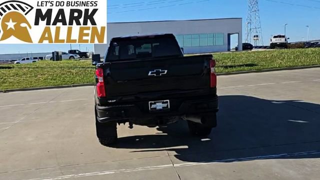 Used 2024 Chevrolet Silverado 2500 ZR2 w/ ZR2 Bison Edition image 7