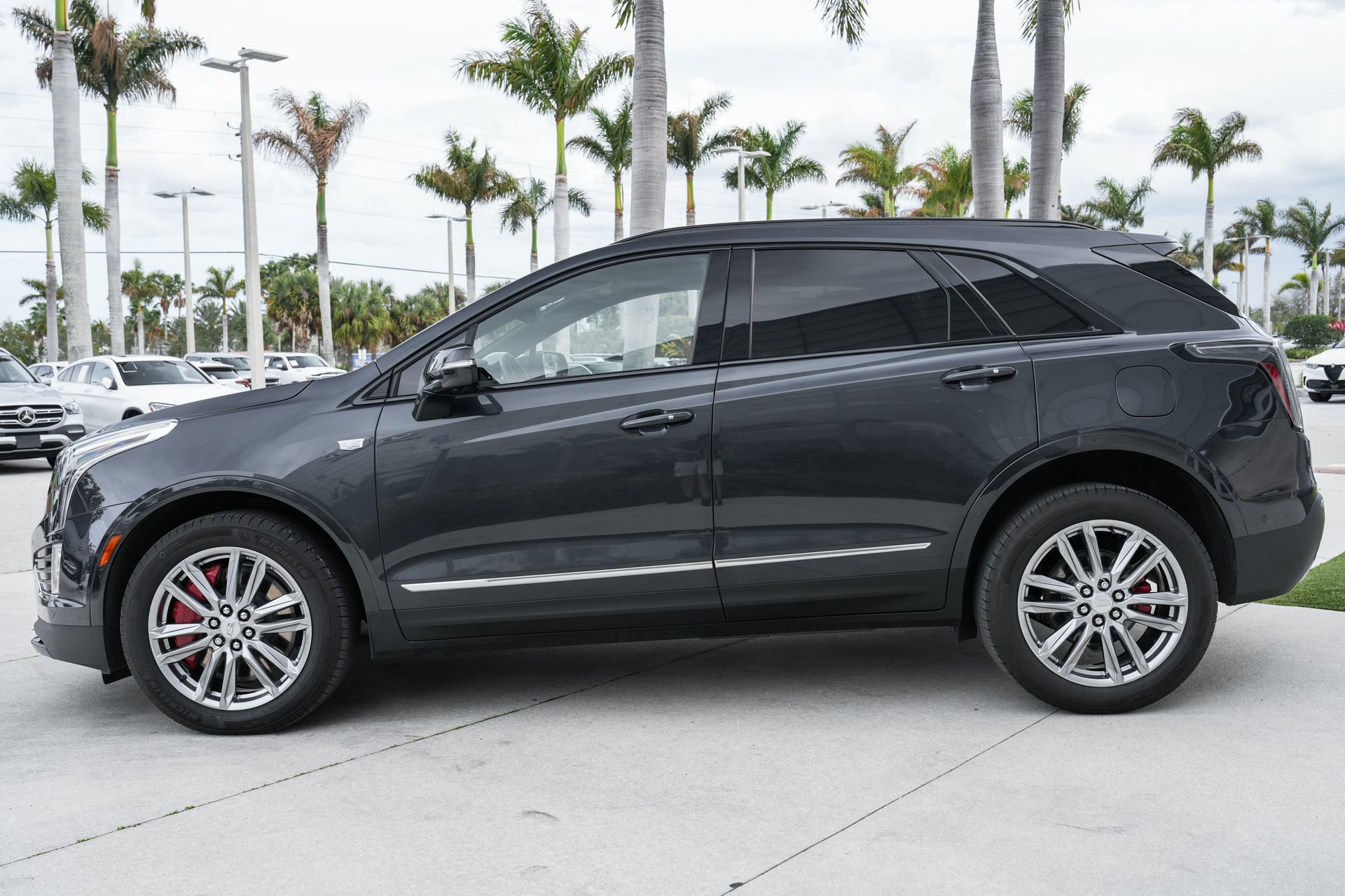 Used 2023 Cadillac XT5 Sportv w/ Technology Package image 21