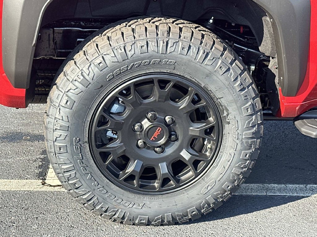 New 2026 Toyota 4Runner TRD Off-Road Premium AWD/4WD image 10
