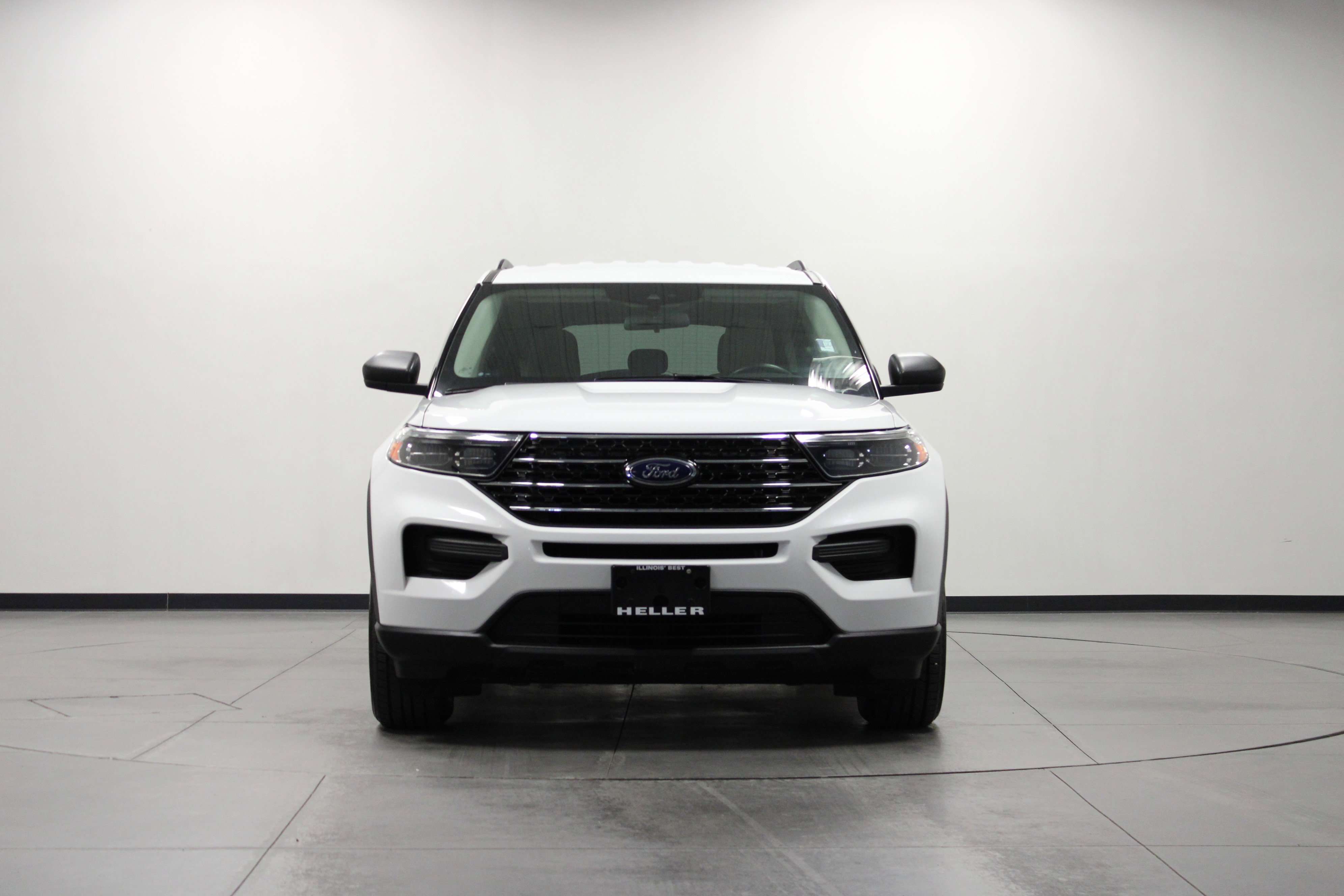 Used 2020 Ford Explorer XLT image 9