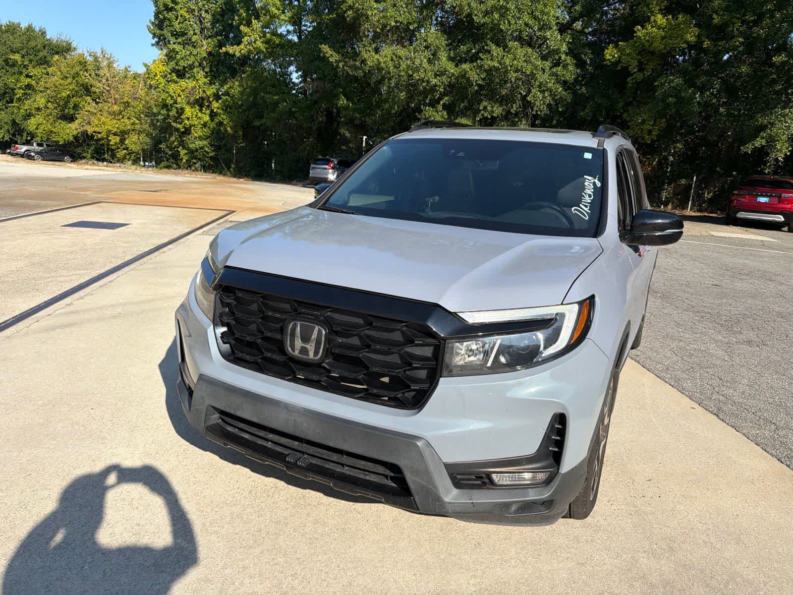 Used 2023 Honda Passport Elite image 4