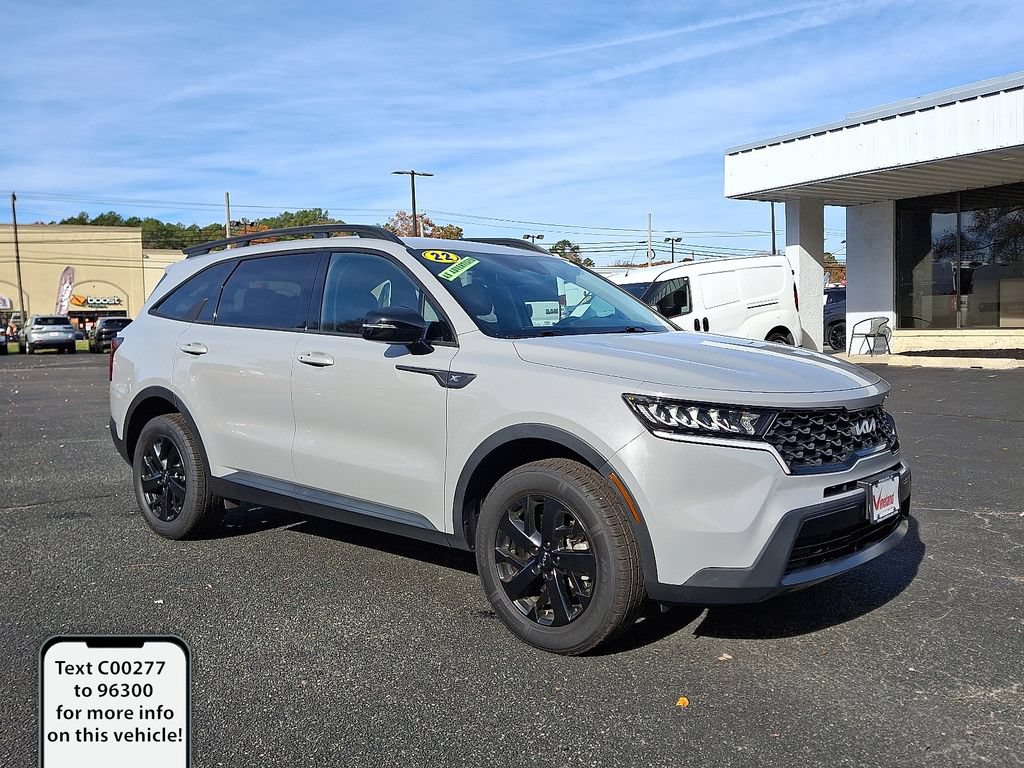 Used 2022 Kia Sorento S AWD/4WD image 1