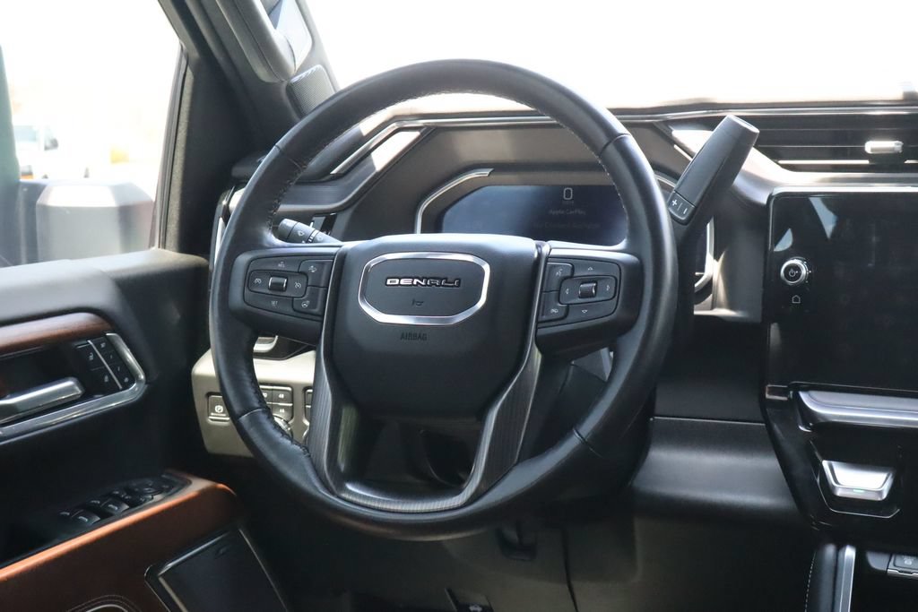Used 2024 GMC Sierra 3500 Denali Ultimate AWD/4WD image 28