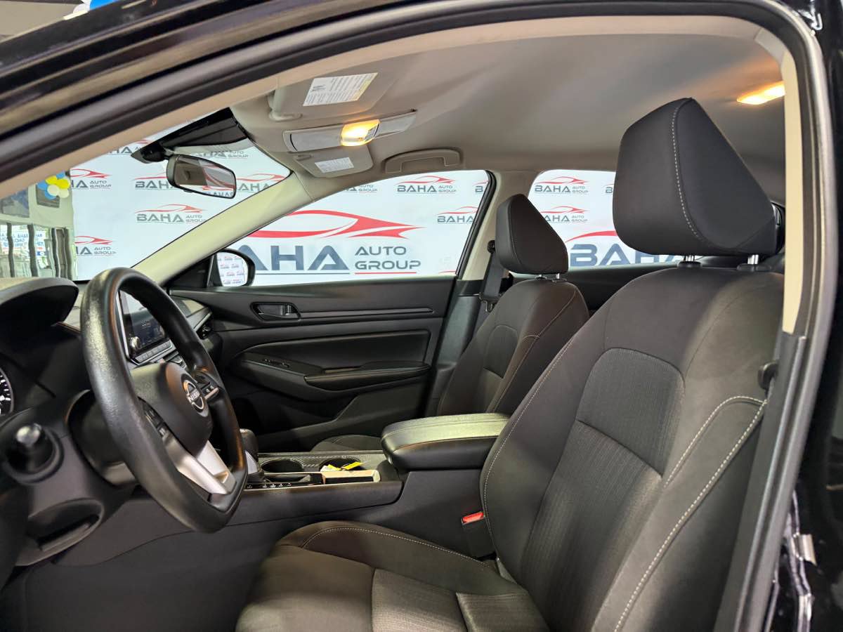 Used 2026 Nissan Altima 2.5 SV FWD image 30