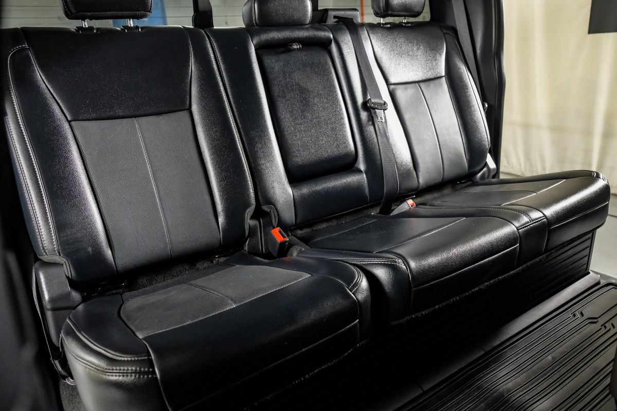 Used 2022 Ford F250 Lariat w/ Lariat Value Package image 32