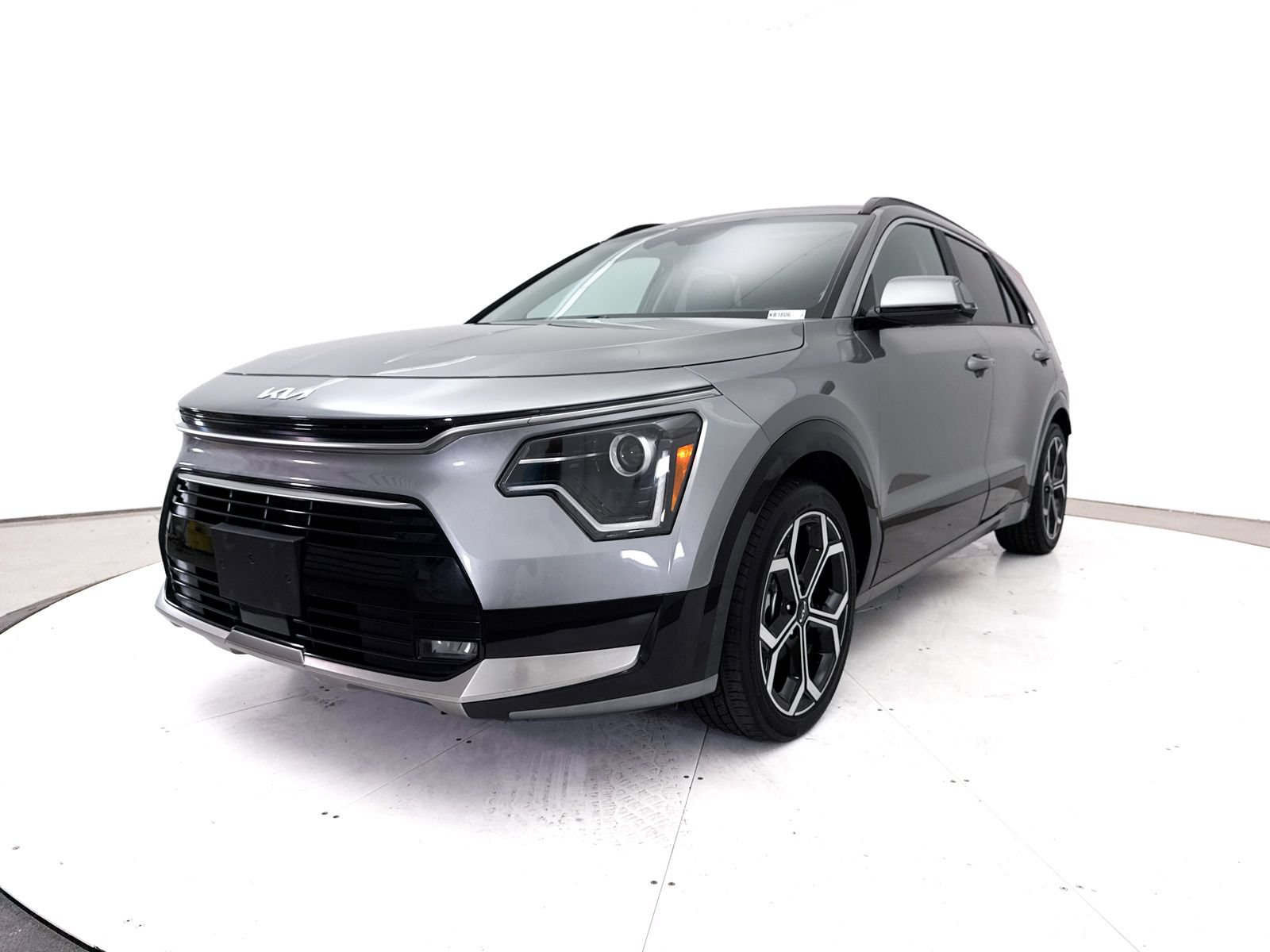 Used 2024 Kia Niro EX Touring FWD image 15