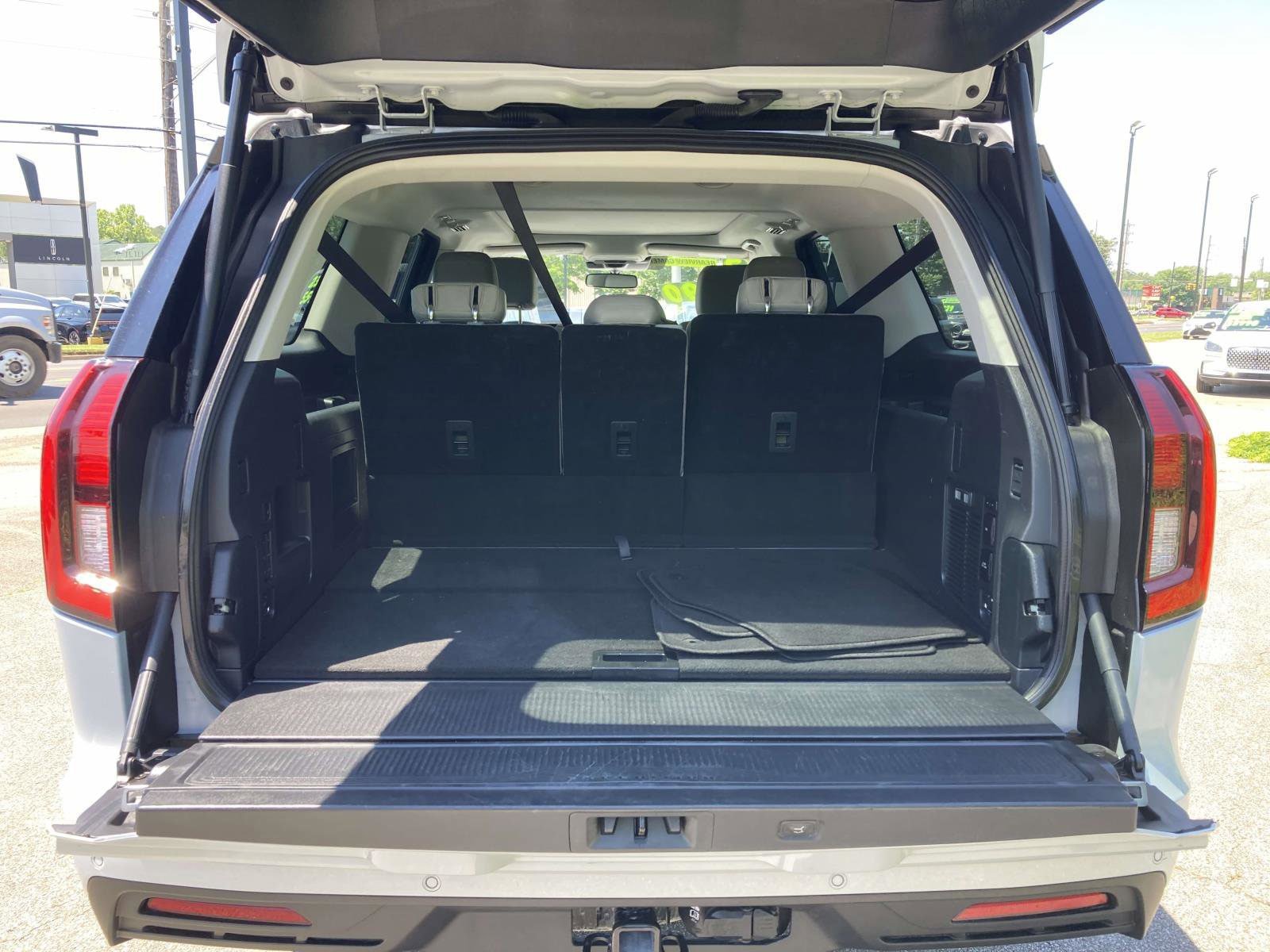Used 2025 Ford Expedition Max Active RWD image 14