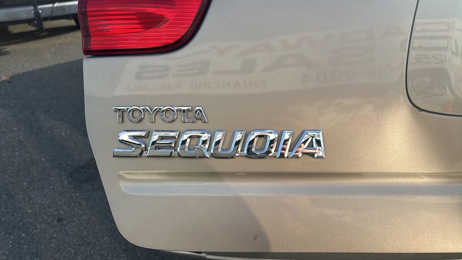 Used 2002 Toyota Sequoia SR5 image 12