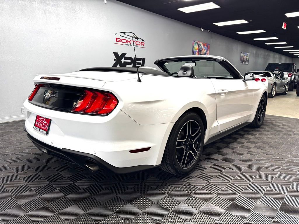 Used 2019 Ford Mustang Premium RWD image 14