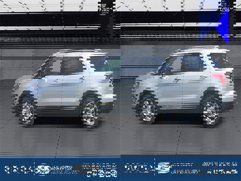 Certified 2016 Ford Explorer XLT w/ Equipment Group 202A image 9