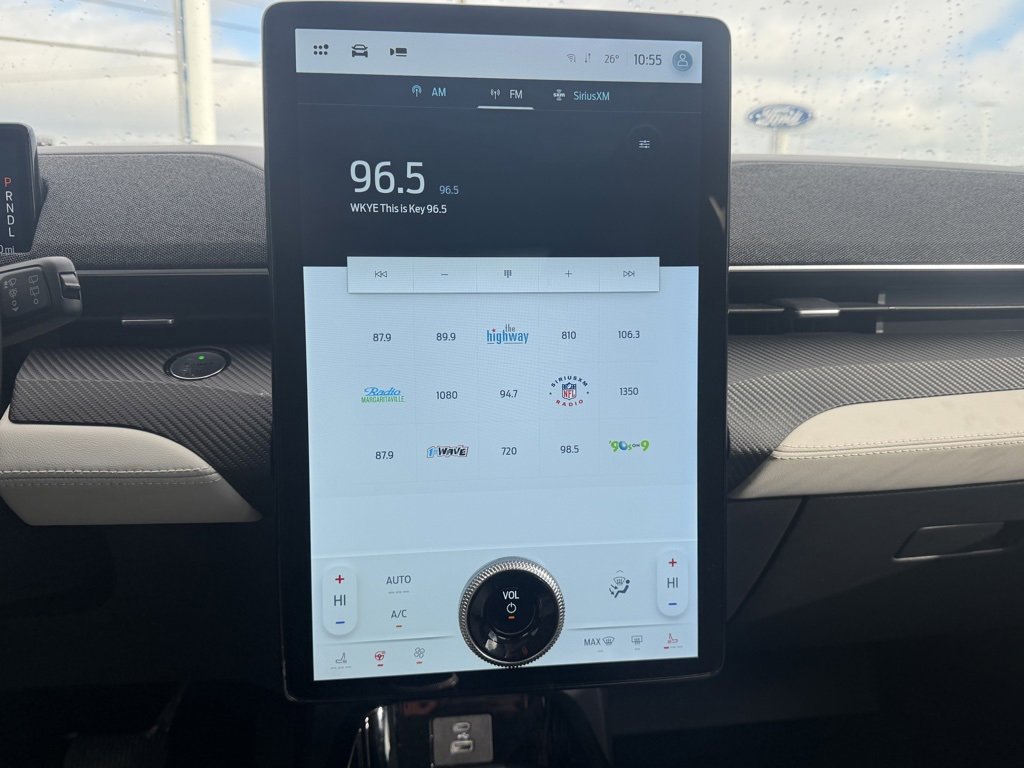 Used 2021 Ford Mustang Mach-E Premium image 27