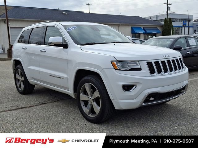 Used 2015 Jeep Grand Cherokee Overland w/ Advanced Technology Group image 2