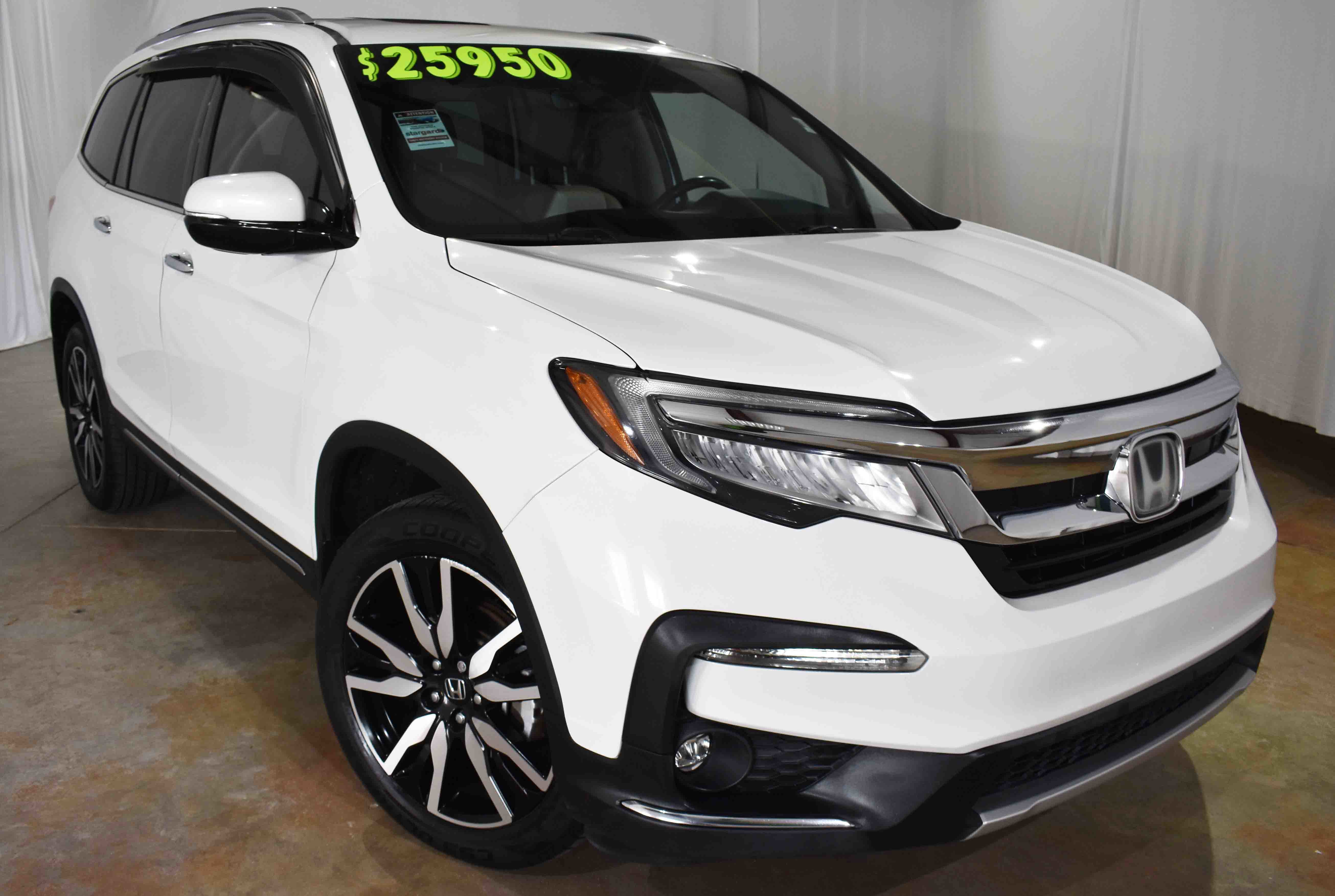 Used 2020 Honda Pilot Touring image 3
