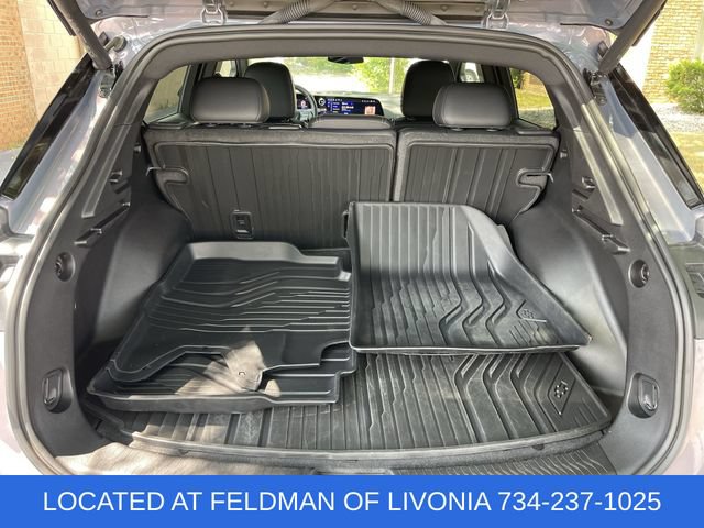 Used 2024 Chevrolet Equinox EV RS FWD image 23