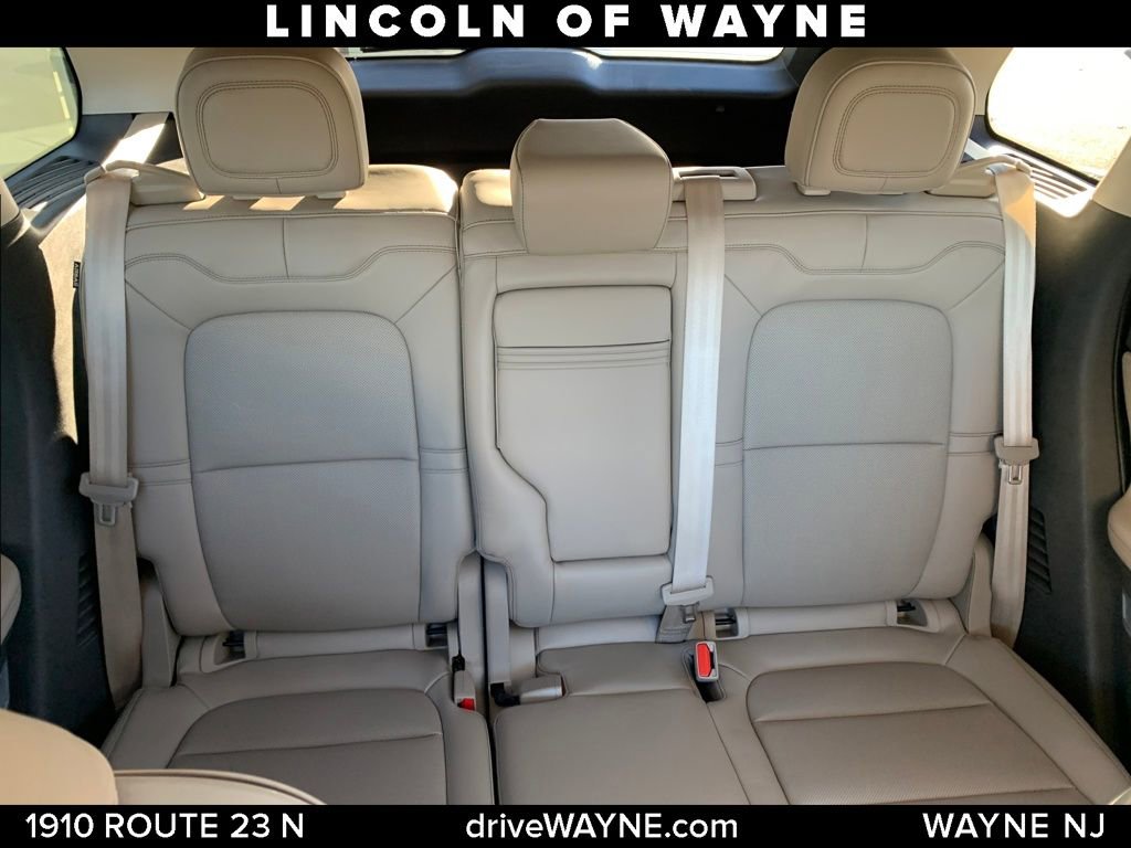Certified 2022 Lincoln Corsair AWD w/ Equipment Group 101A image 14