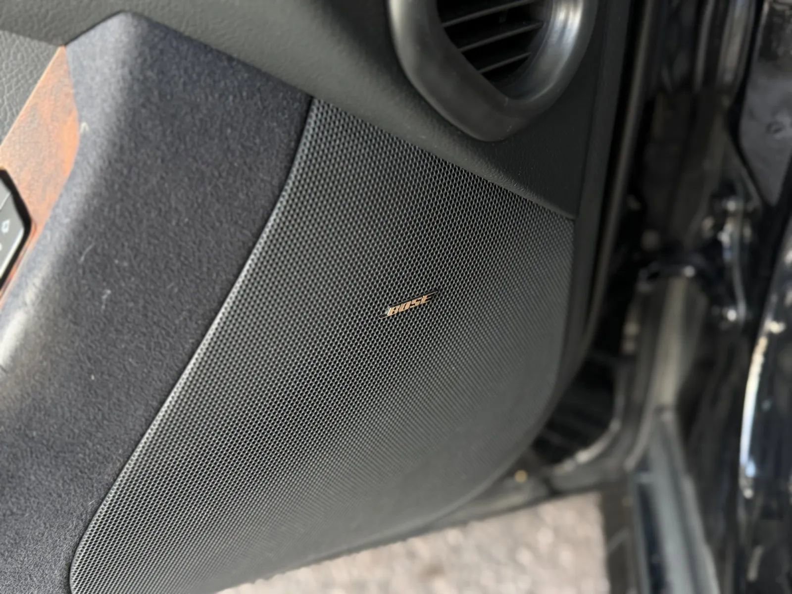 Used 2006 Mercedes-Benz S 500 image 25