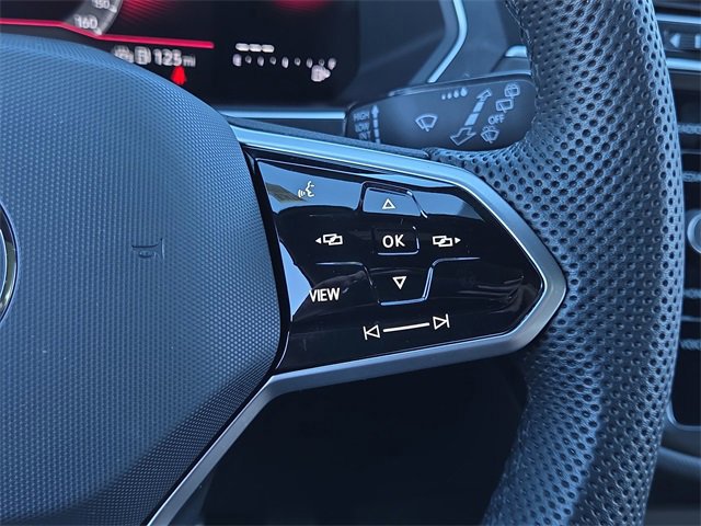 Used 2024 Volkswagen Tiguan SE R-Line w/ MDO Package, Three-Row image 21