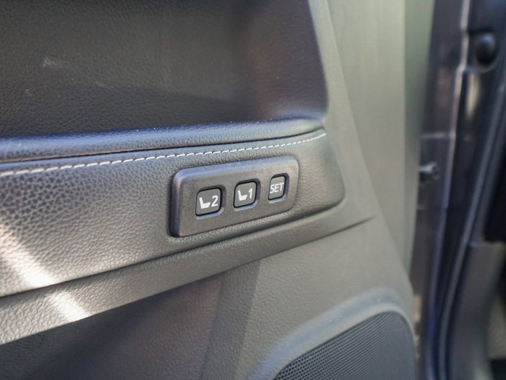 Used 2018 Toyota 4Runner Limited image 16