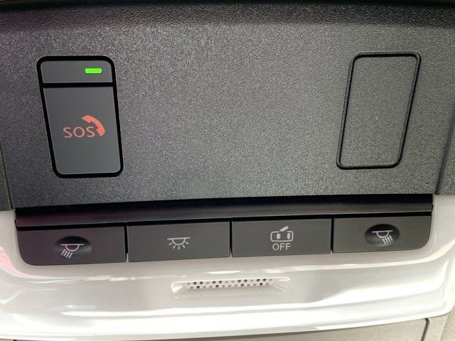 Used 2025 Nissan Pathfinder SL AWD/4WD image 27