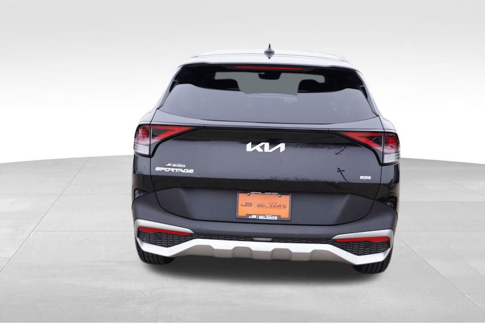Certified 2023 Kia Sportage LX image 7