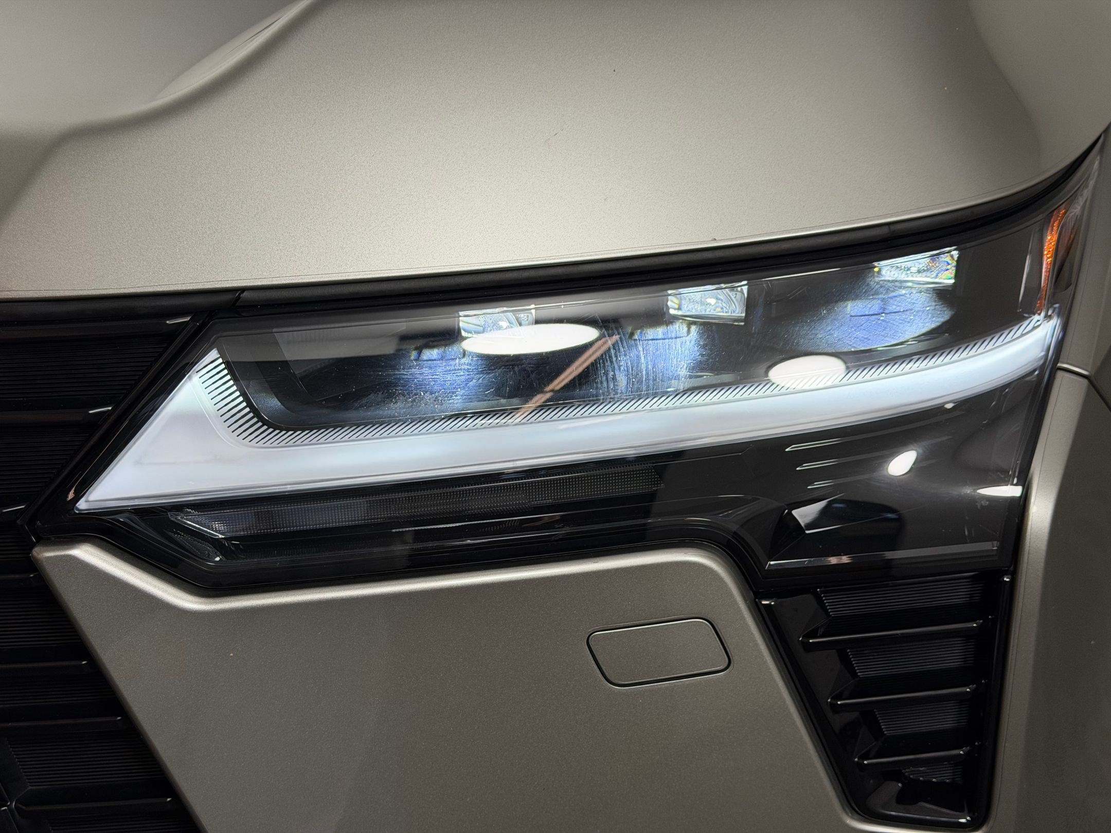 Used 2024 Lexus GX 550 AWD/4WD image 12