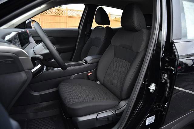 New 2026 Nissan Kicks S image 21