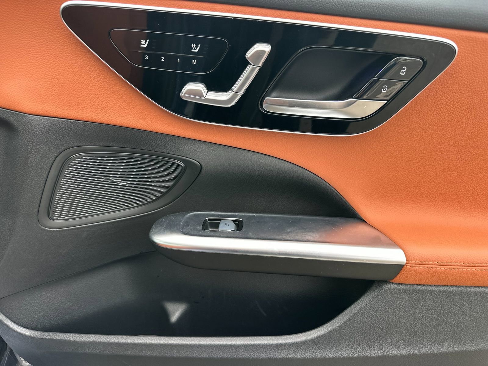 Certified 2025 Mercedes-Benz C 300 4MATIC Sedan image 19