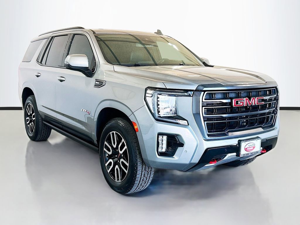 Used 2024 GMC Yukon AT4 w/ AT4 Premium Package AWD/4WD image 3