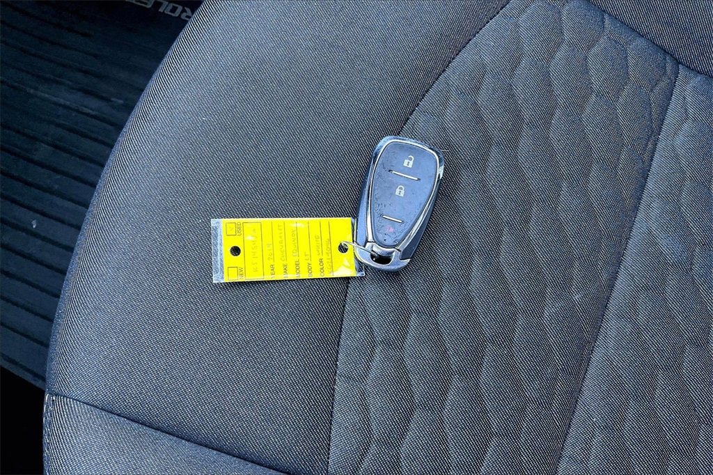 Used 2019 Chevrolet Equinox LT image 11