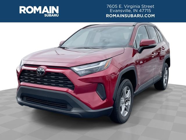 Used 2025 Toyota RAV4 XLE image 1
