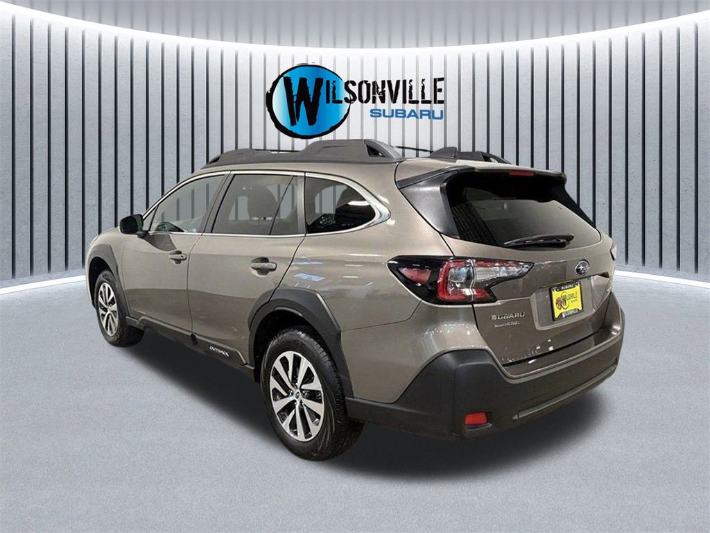 Certified 2024 Subaru Outback Premium image 9