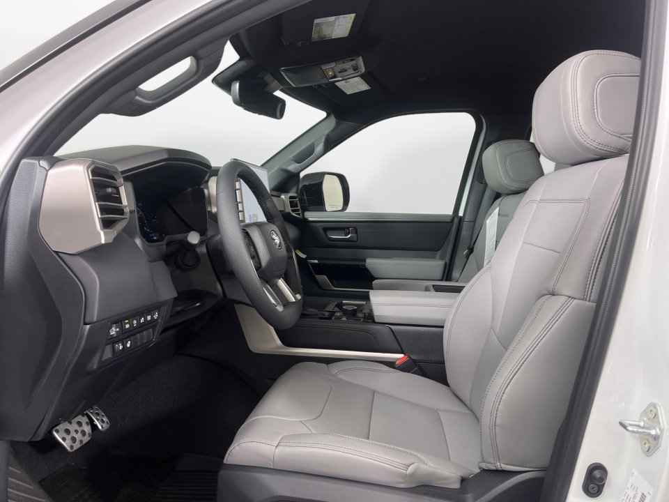 New 2026 Toyota Tundra Limited image 9
