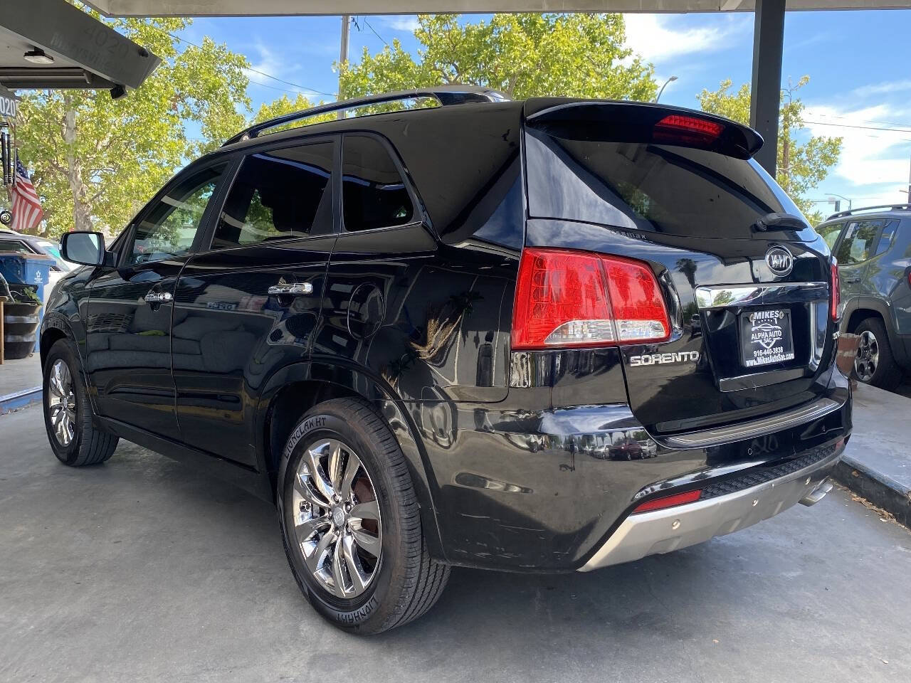 Used 2013 Kia Sorento SX w/ SX Premium Pkg FWD image 6