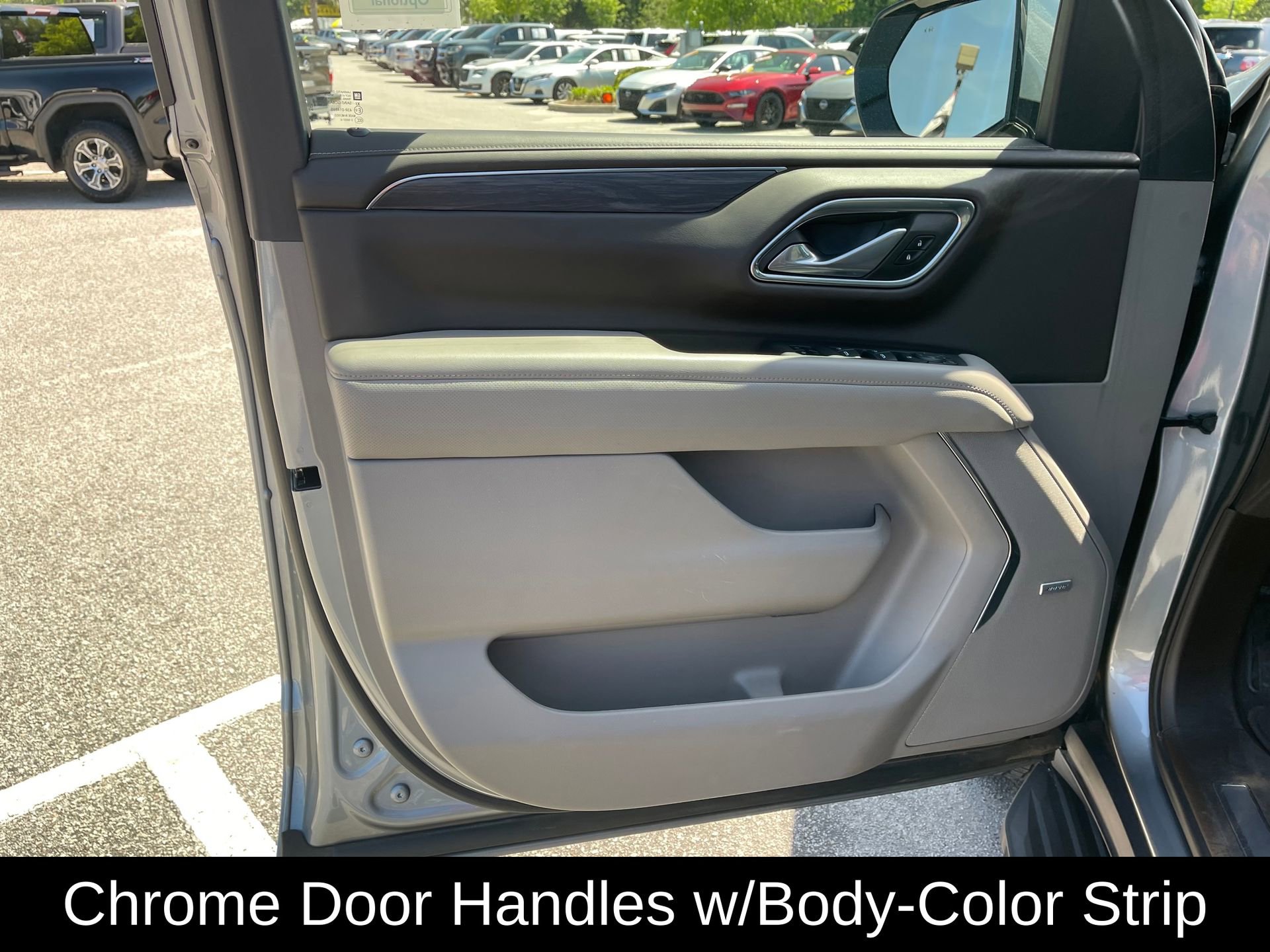 Used 2023 GMC Yukon SLT image 11