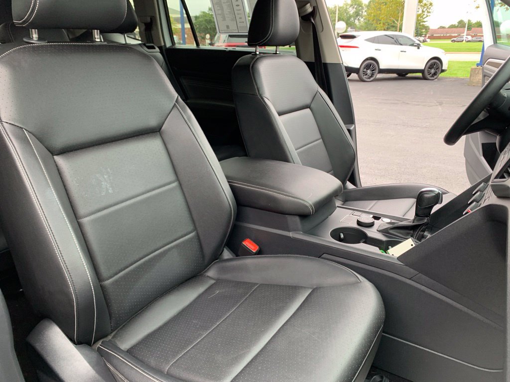 Used 2023 Volkswagen Atlas SE AWD/4WD image 23