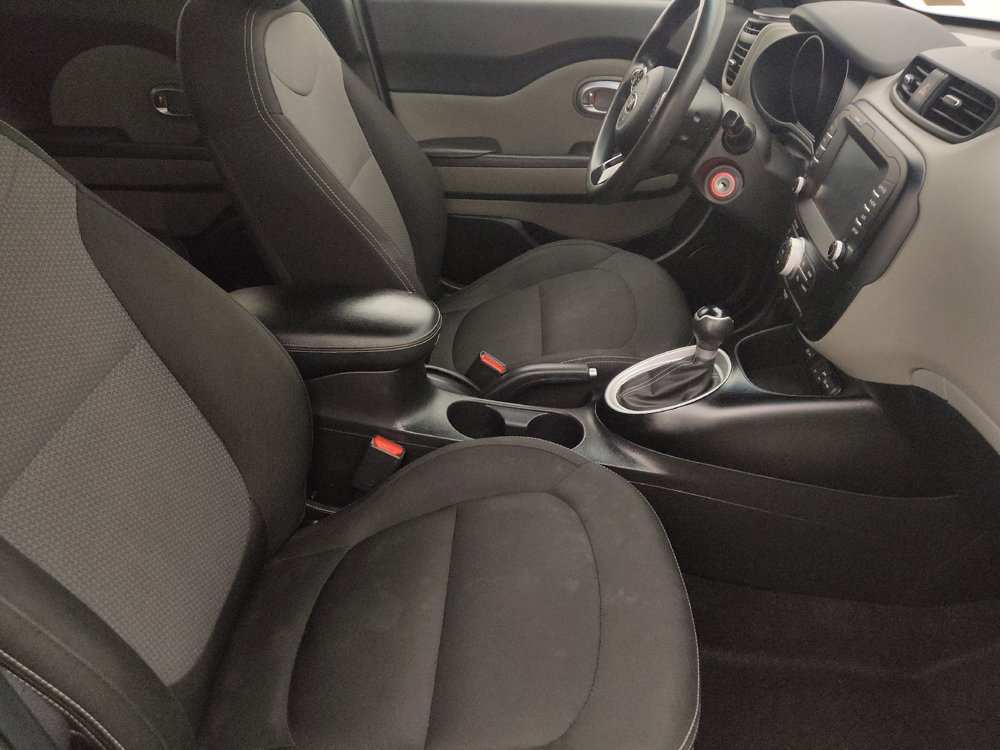 Used 2019 Kia Soul + FWD image 21