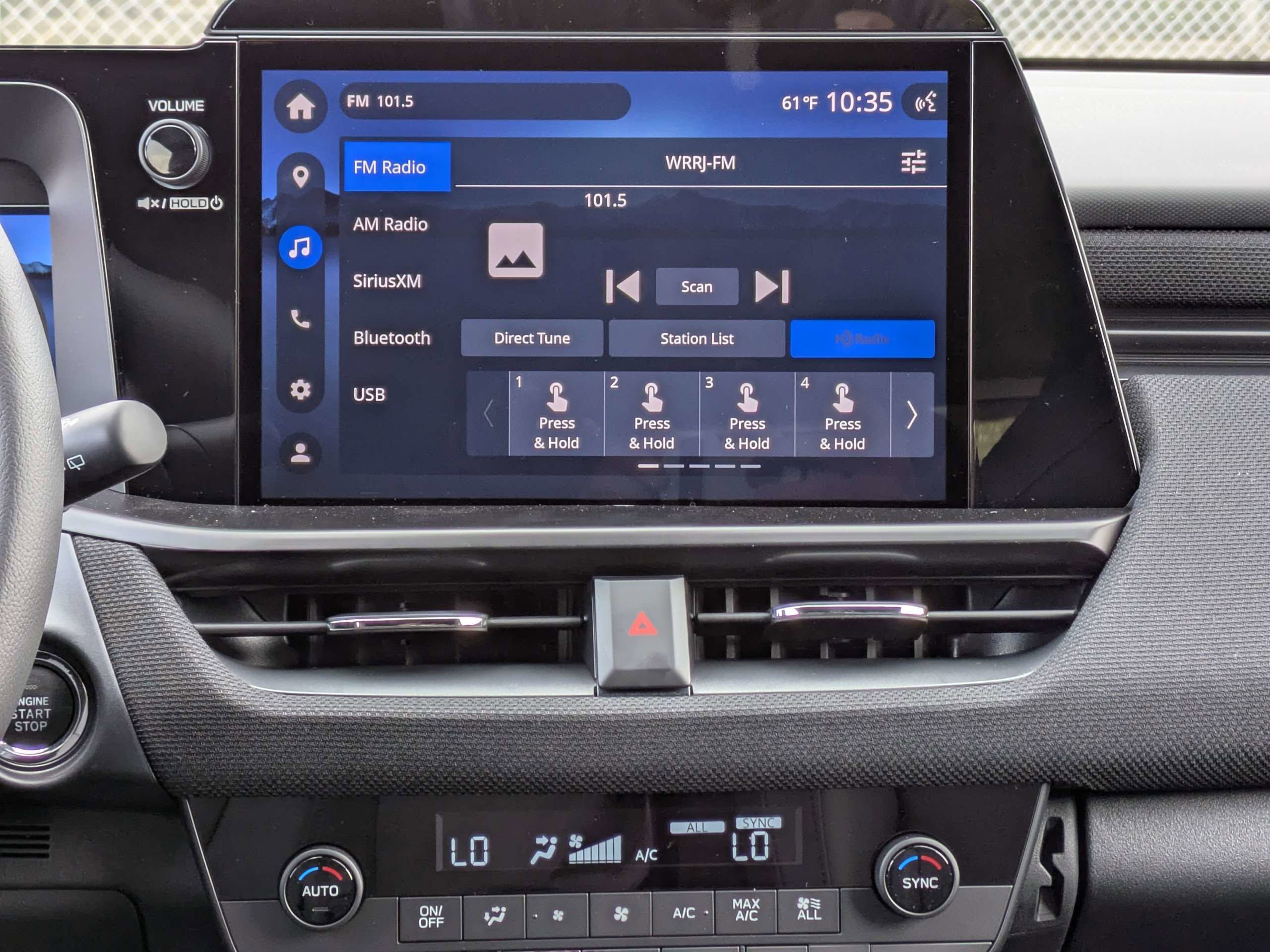 New 2026 Subaru Outback Premium image 19