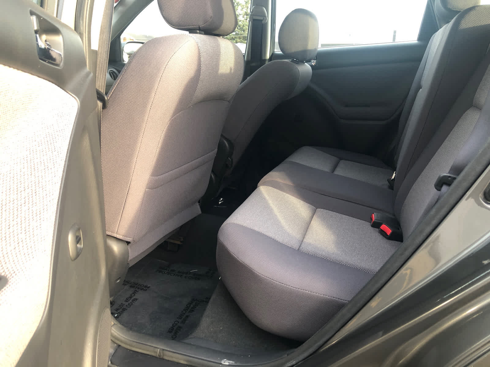 Used 2004 Toyota Matrix XR w/ Extra Value Pkg 1 AWD/4WD image 17