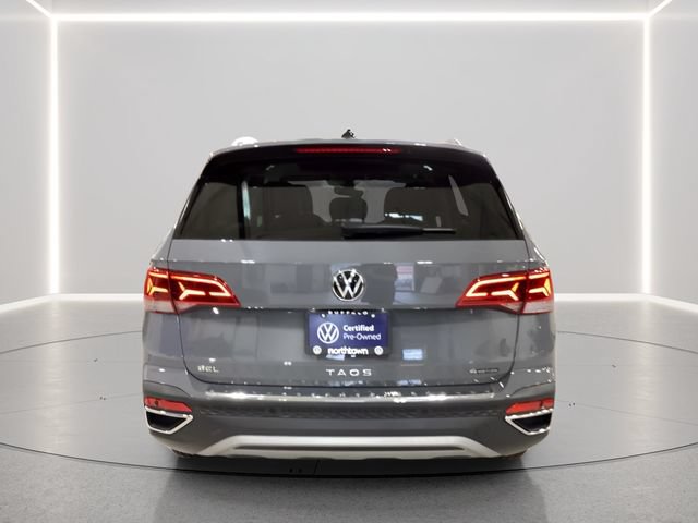 Certified 2024 Volkswagen Taos SEL AWD/4WD image 28
