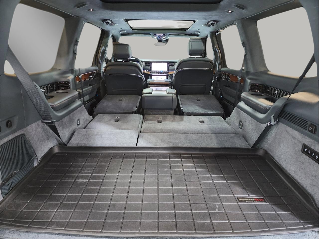 Used 2022 Jeep Grand Wagoneer Series II w/ Premium Group II image 33