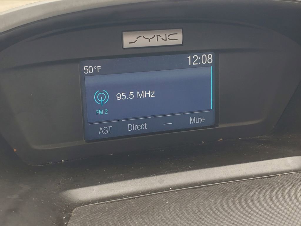 Used 2015 Ford Escape SE FWD image 19
