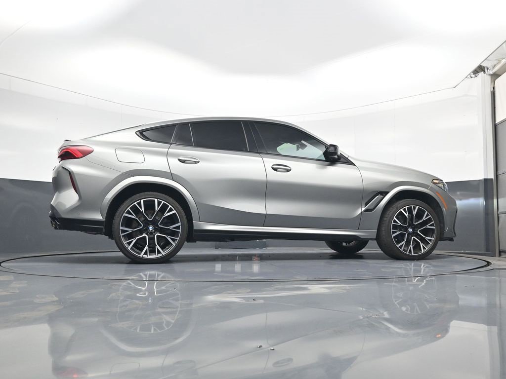 Used 2022 BMW X6 M w/ Competition Package image 23