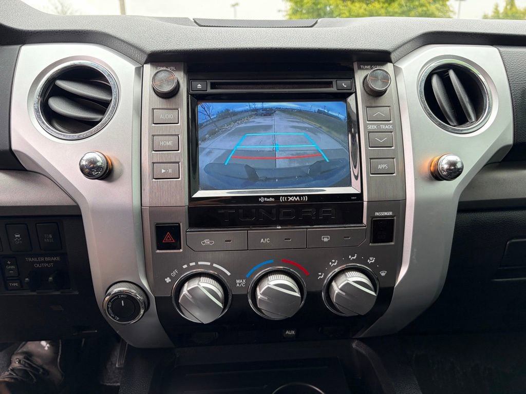 Used 2016 Toyota Tundra SR5 w/ SR5 Upgrade Package AWD/4WD image 30